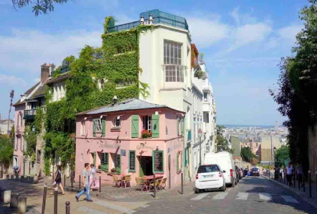 Amelie Poulain Studio In Heart Of Montmartre Paris Exterior foto