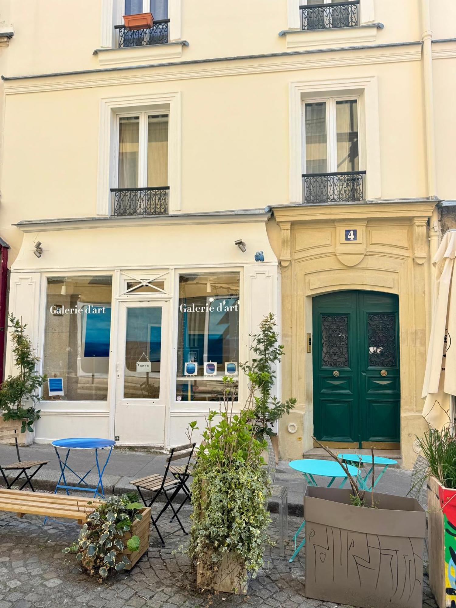 Amelie Poulain Studio In Heart Of Montmartre Paris Exterior foto
